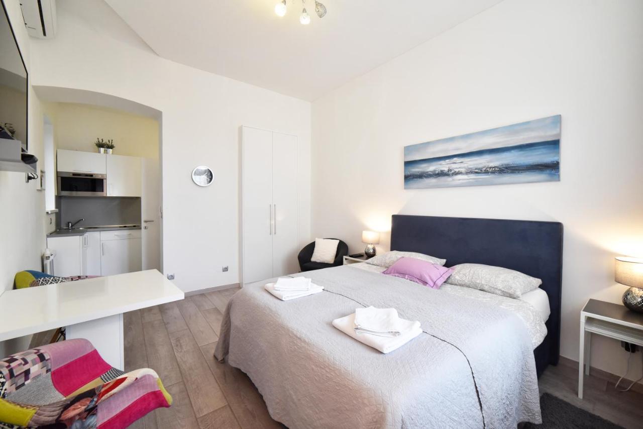 Deluxe Apartments Ria Загреб Екстериор снимка