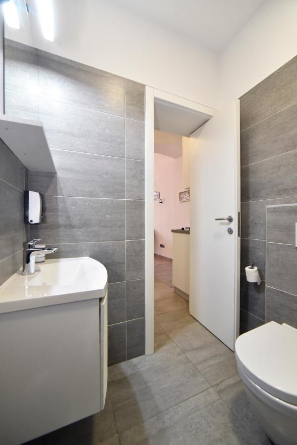 Deluxe Apartments Ria Загреб Екстериор снимка