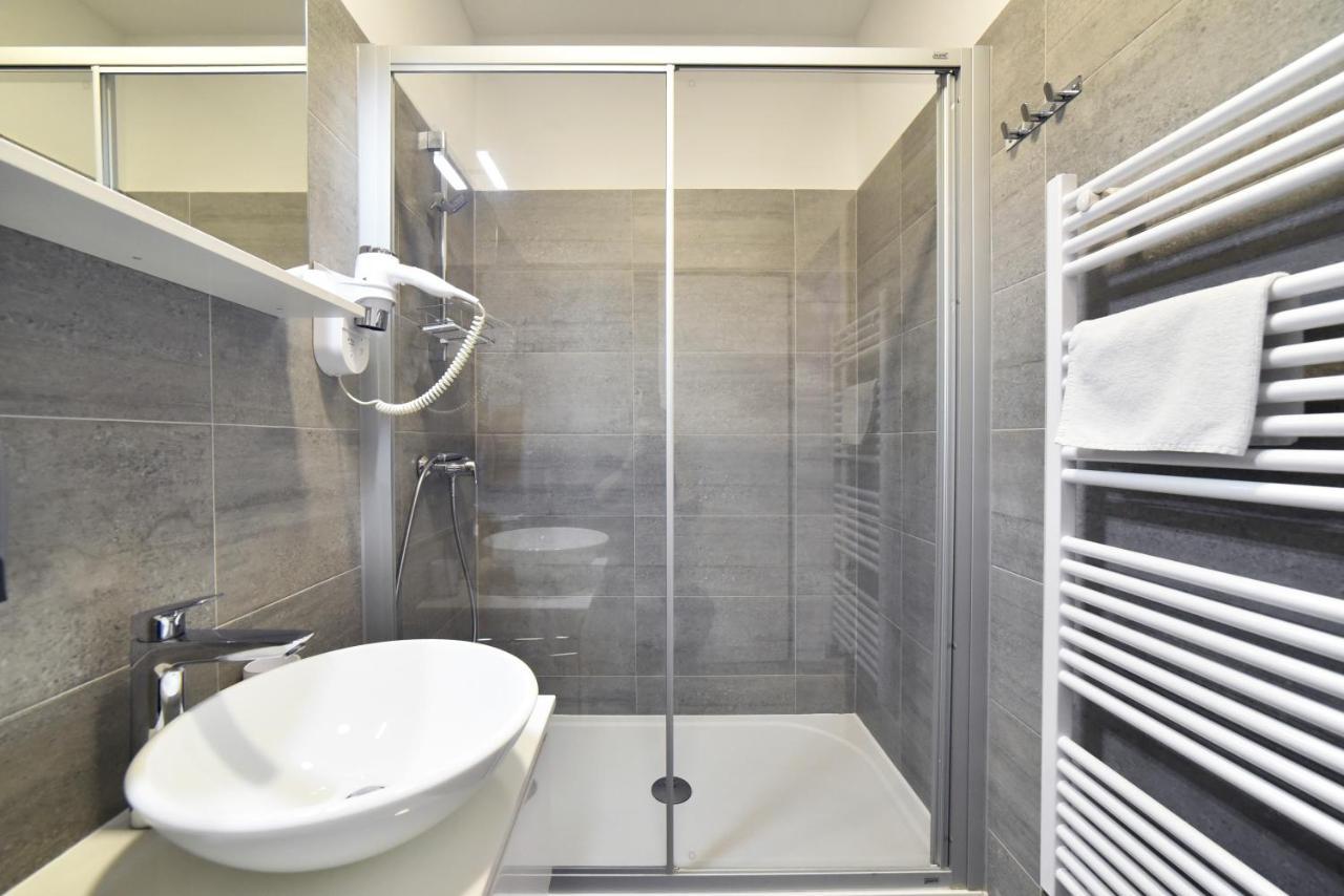 Deluxe Apartments Ria Загреб Екстериор снимка